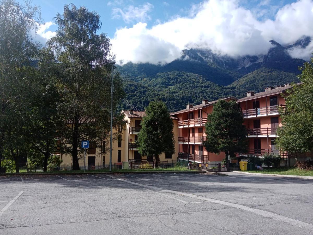 Appartamento Prima Rosa Primaluna Exterior photo